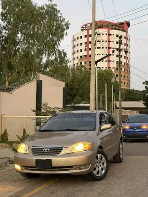 Toyota Corolla LE 2005 Gold