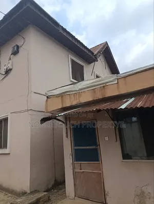 3bdrm Block of Flats in Ikotun Idimu Lagos, Iseri Olofin for sale
