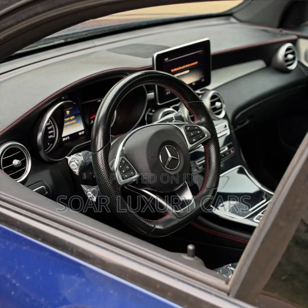 Mercedes-Benz GLC-Class 2019 Blue