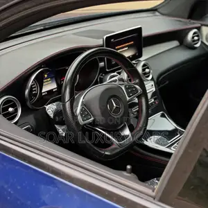 Mercedes-Benz GLC-Class 2019 Blue