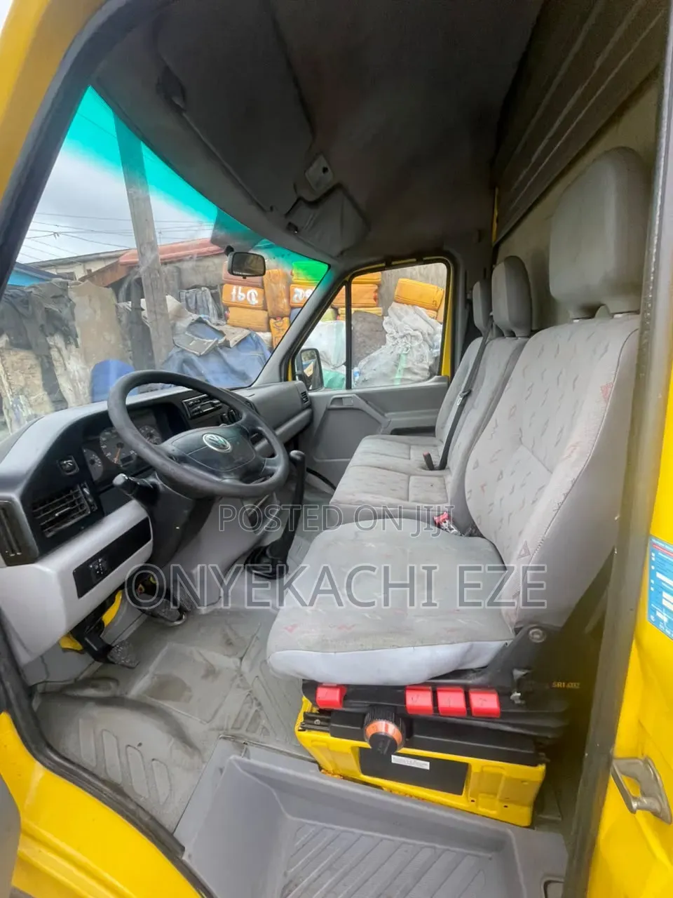 Volkswagen LT 2005 Yellow