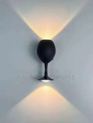 18cm Wine Cup Up & and Down Wall Sconce