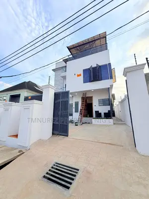 5bdrm Duplex in Ogba Good Area for sale