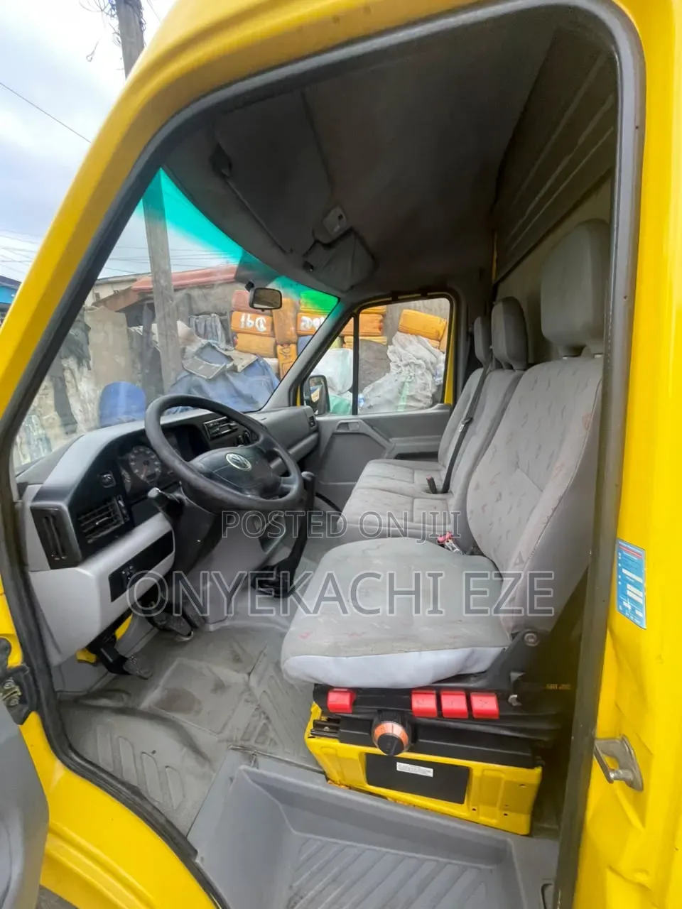Volkswagen LT 2005 Yellow