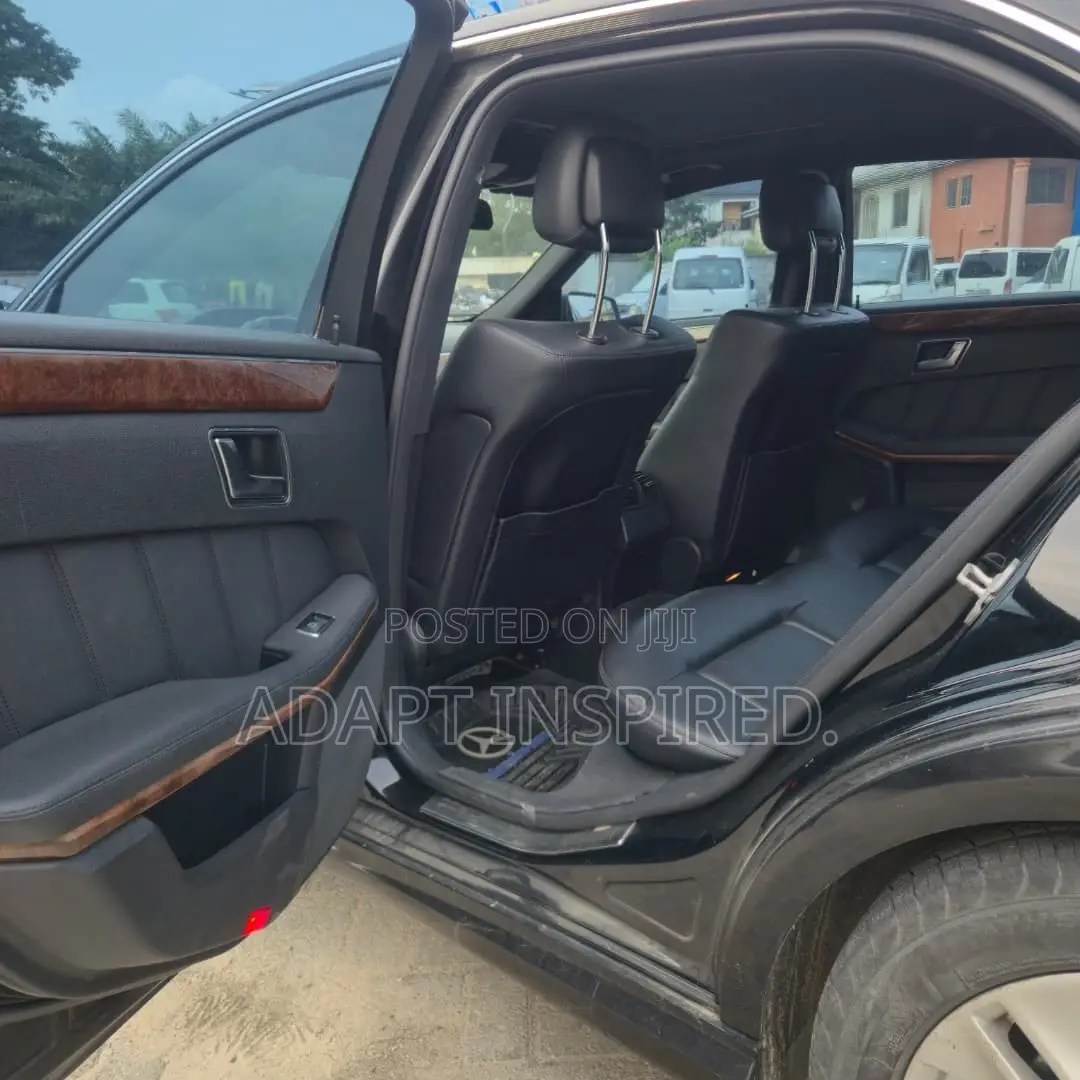 Mercedes-Benz E350 2012 Black
