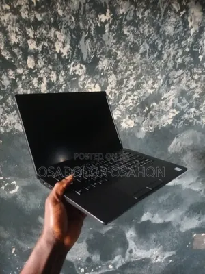 Laptop Dell Latitude 5300 8GB Intel Core i5 HDD+SSD 128GB
