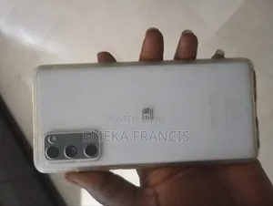 Samsung Galaxy S20 FE 128 GB White