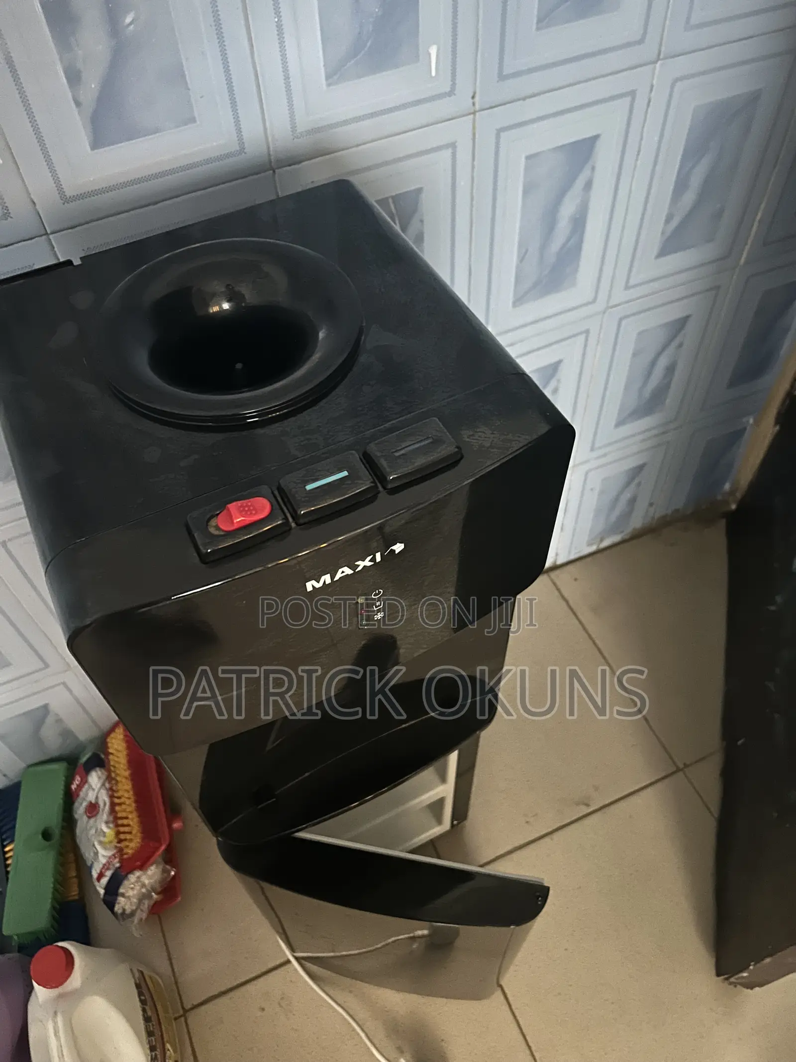 Water Dispenser
