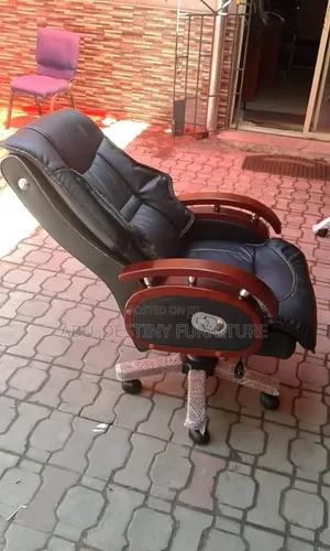Executive Reclining Office Chair