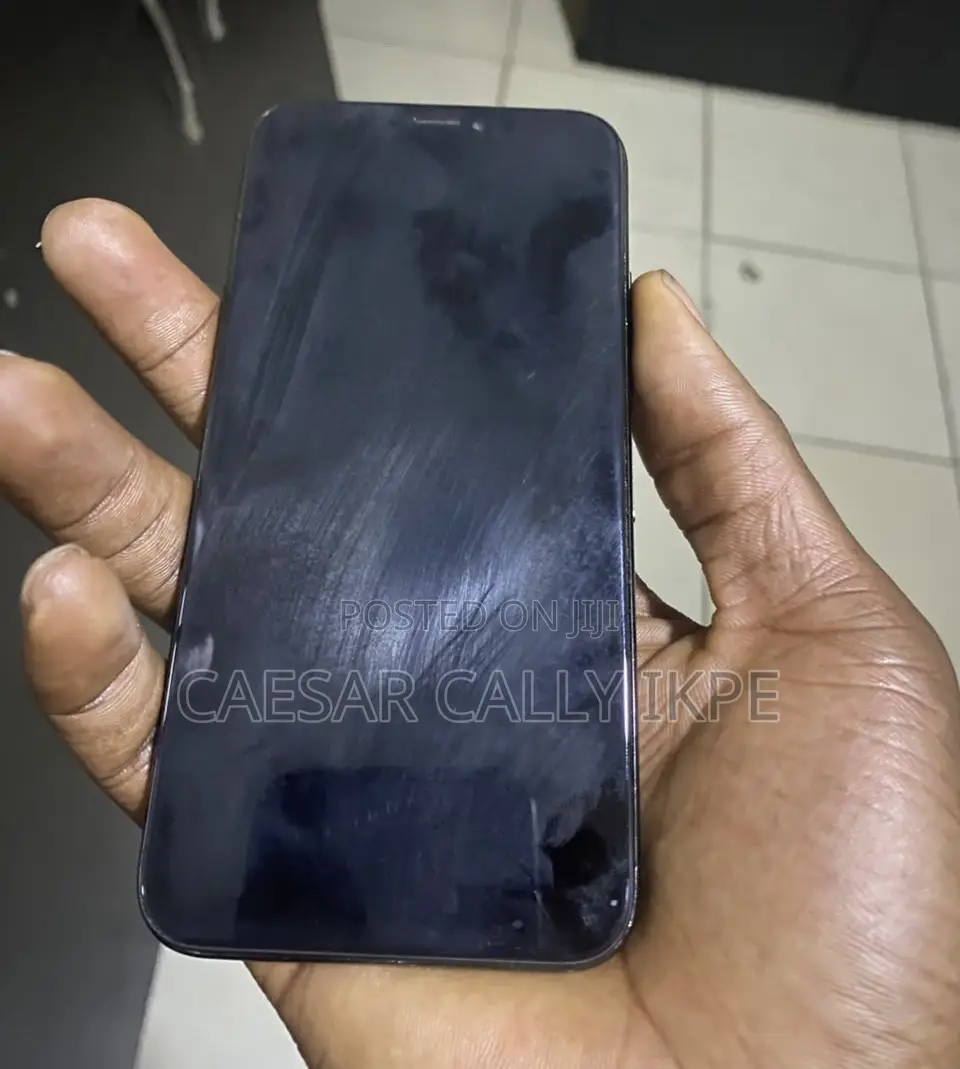 Apple iPhone X 64 GB Black
