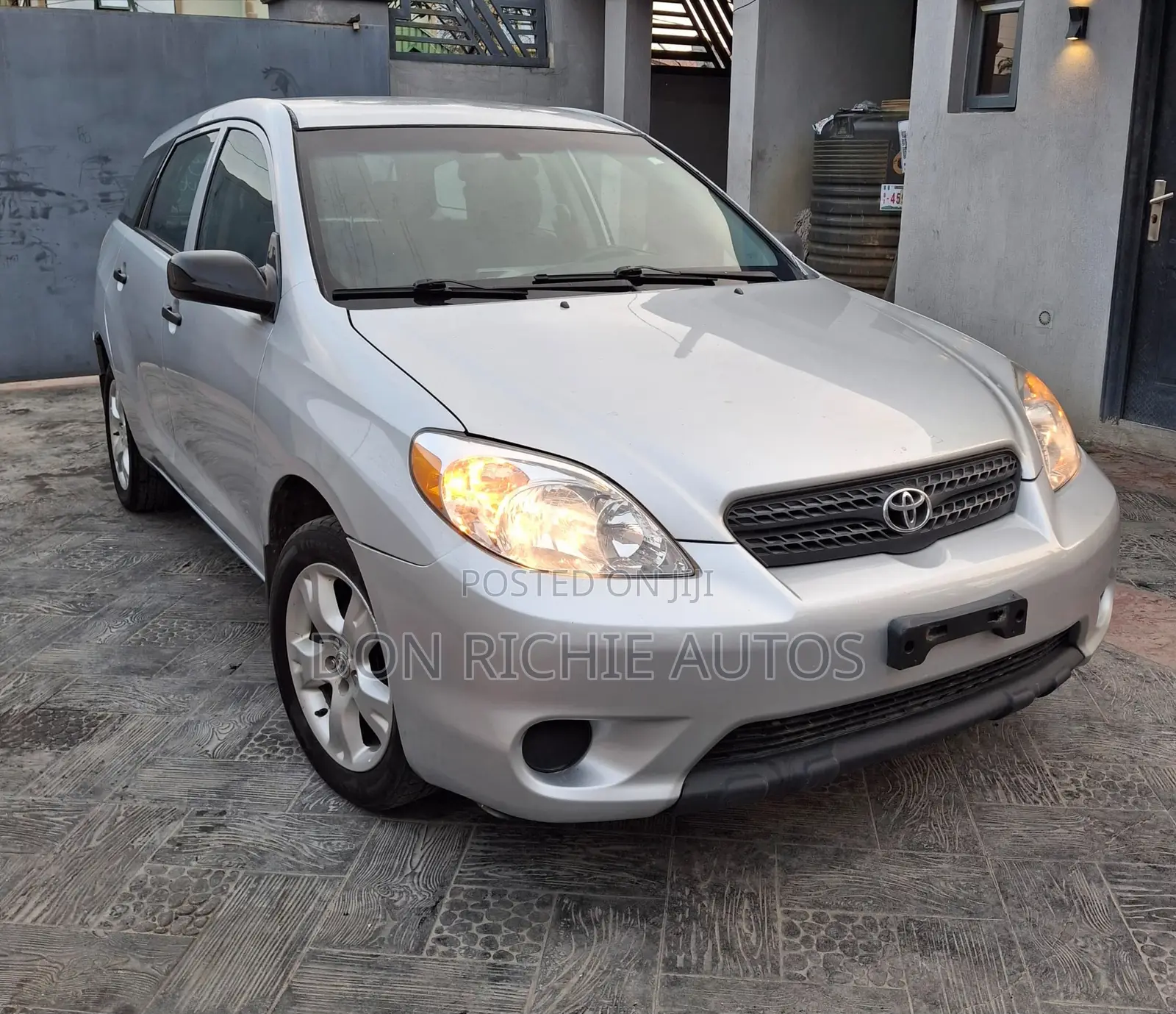 Toyota Matrix 2006 Silver