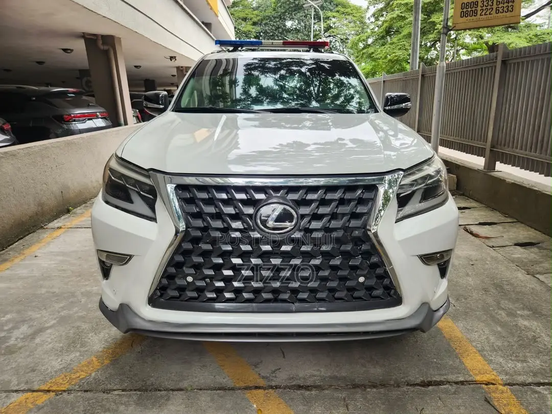 Lexus GX 2013 White