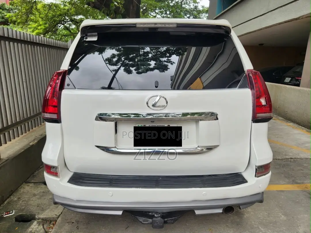 Lexus GX 2013 White