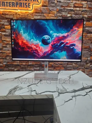 Dell UltraSharp 27-Inch 4K UHD IPS Black | USB-C | HDMI Monitor