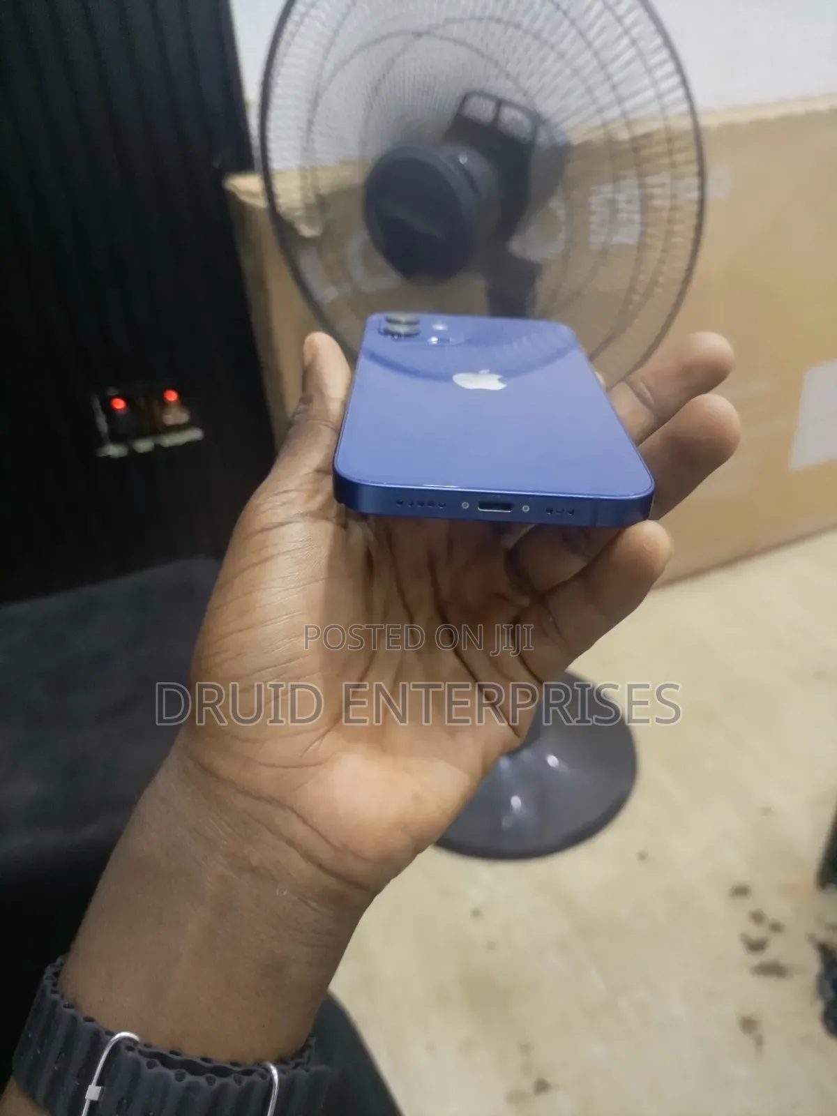 Apple iPhone 12 64 GB Blue
