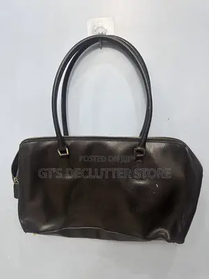 Black Causal Hand Bag