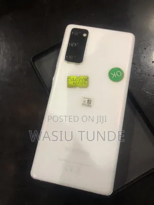 Samsung Galaxy S20 FE 5G 128 GB White