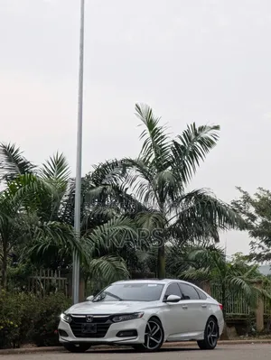 Honda Accord 2018 White