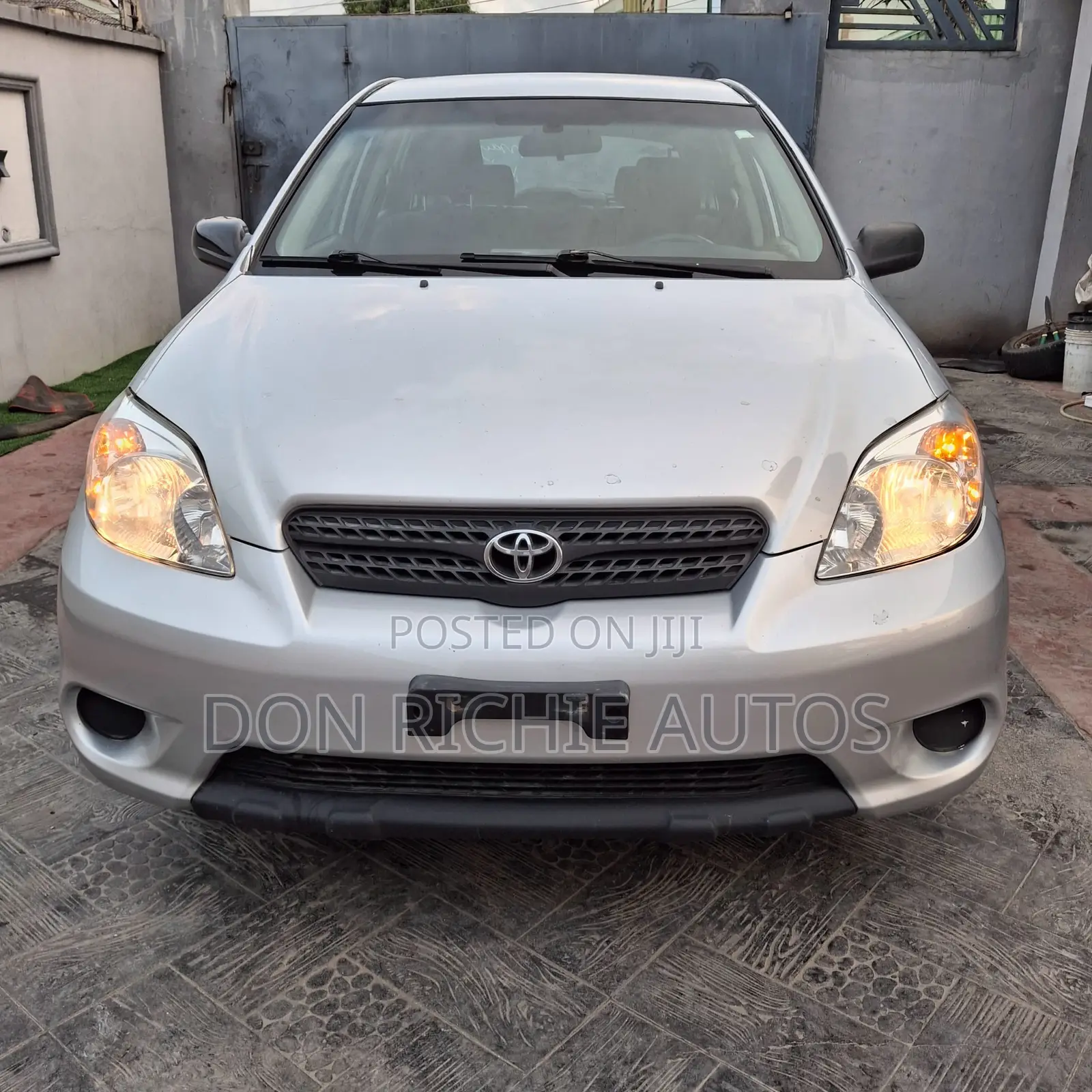 Toyota Matrix 2006 Silver
