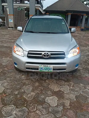 Toyota RAV4 2.0 VVT-i 2008 Silver