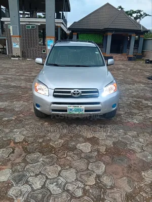 Toyota RAV4 2.0 VVT-i 2008 Silver