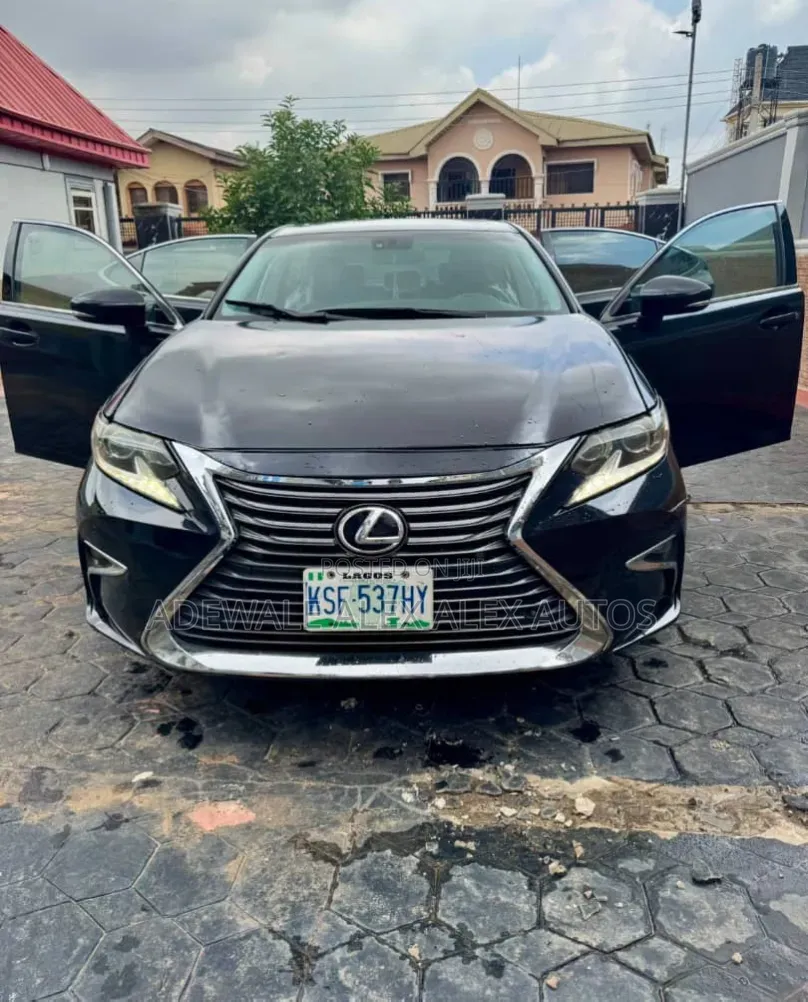 Lexus ES 2014 Black