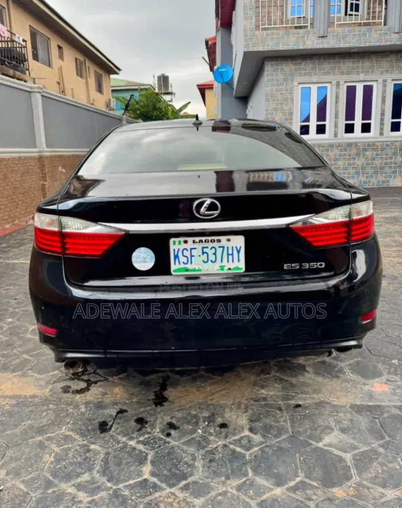 Lexus ES 2014 Black