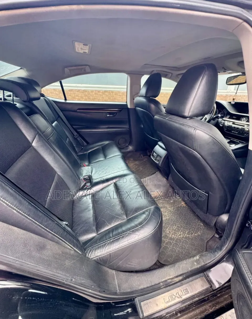 Lexus ES 2014 Black