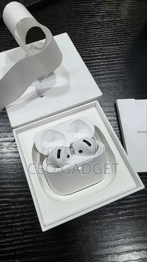 AirPods 4 ANC