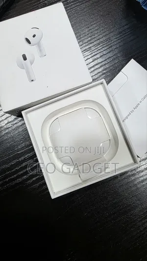 AirPods 4 ANC