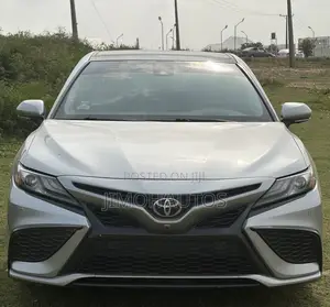 Toyota Camry 2022 Gray