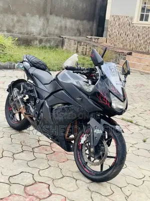 Kawasaki EX250 2011 Black