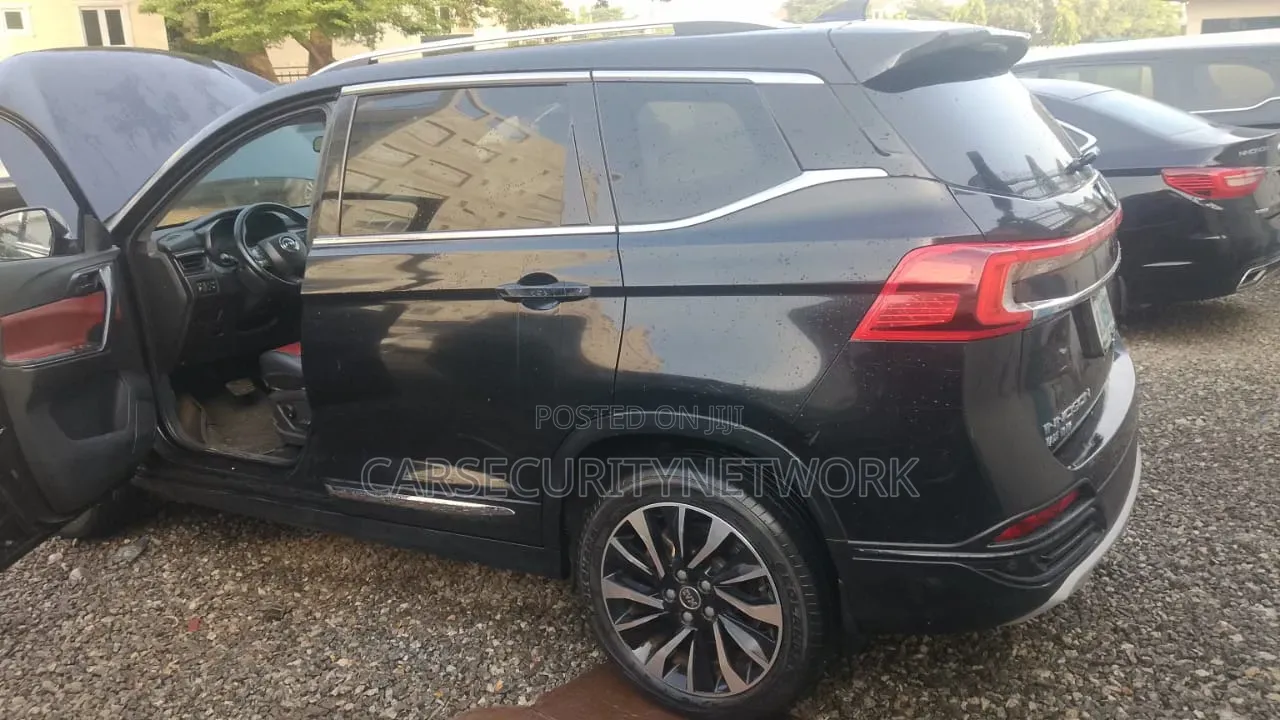 IVM G5T 2021 Black