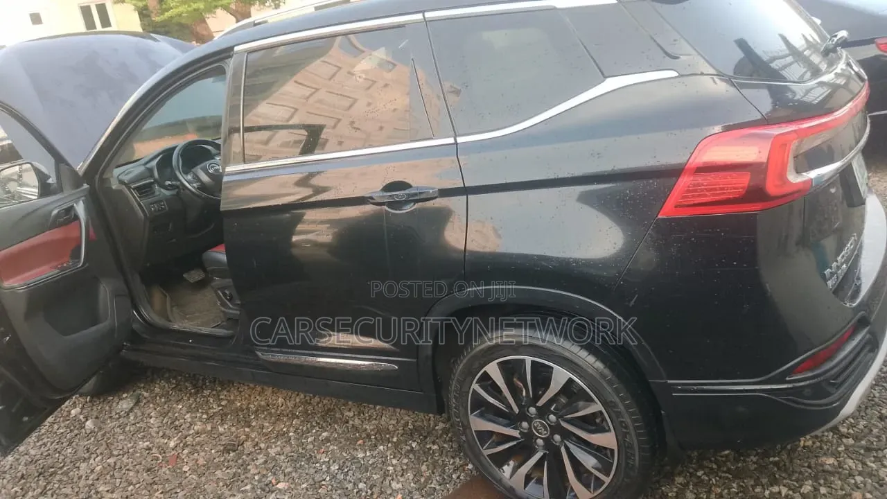 IVM G5T 2021 Black