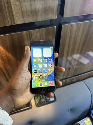 Apple iPhone 8 Plus 64 GB Red
