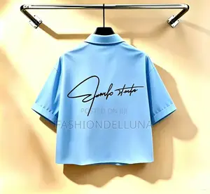 Signature Short