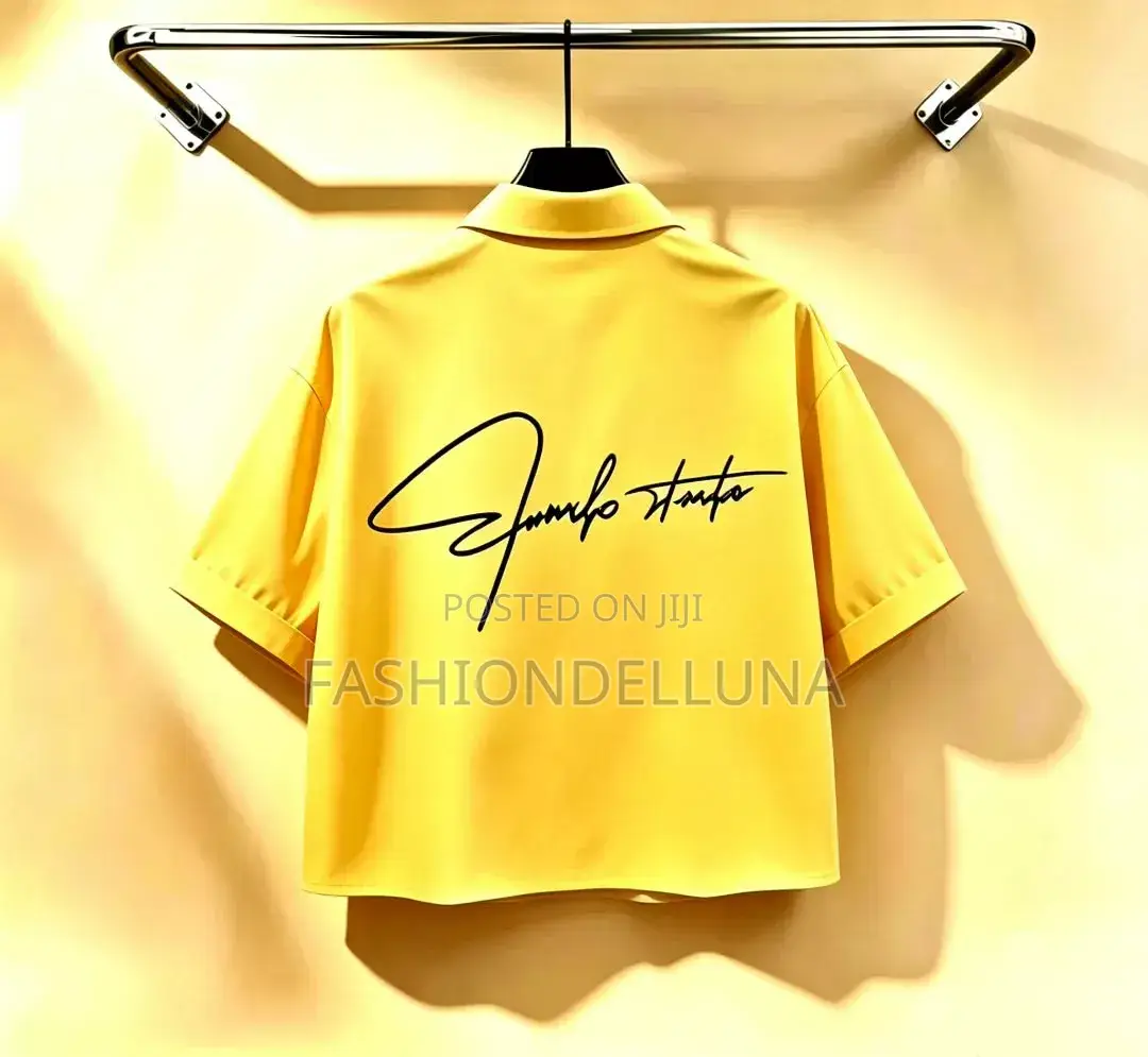 Signature Short