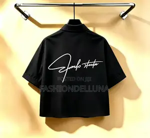 Signature Short