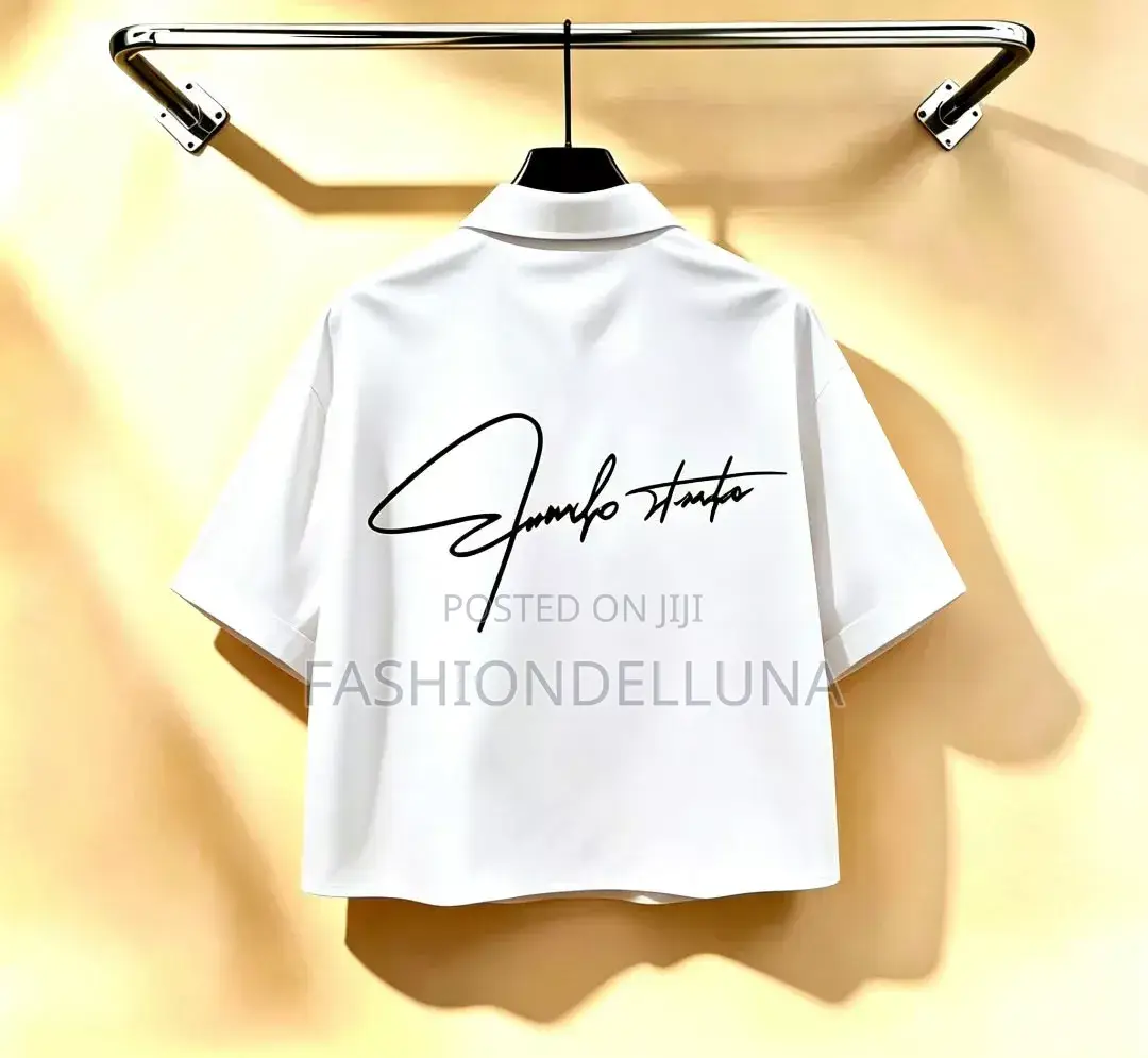 Signature Short