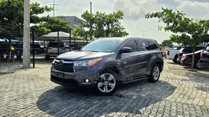 Toyota Highlander Limited 4dr SUV (3.5L 6cyl 6A) 2015 Brown