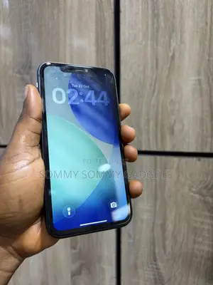Apple iPhone 11 64 GB Black