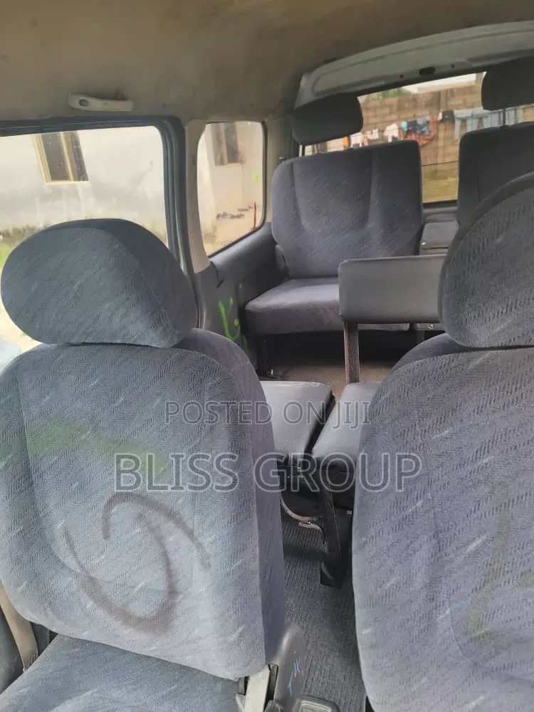 Suzuki APV Minibus 2022 Blue