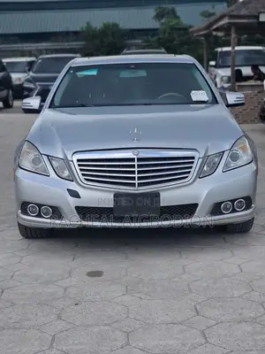 Mercedes-Benz E350 2011 Silver