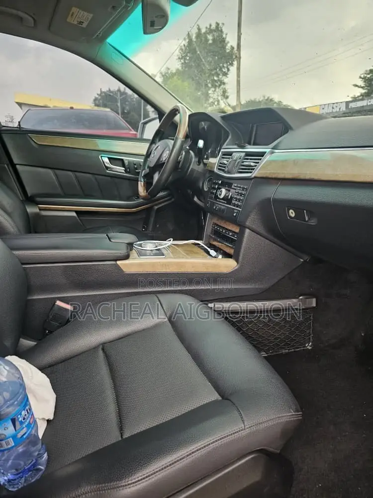 Mercedes-Benz E350 2011 Silver