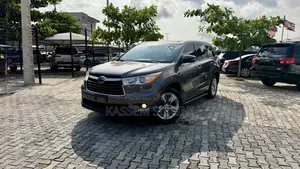Toyota Highlander Limited 4dr SUV (3.5L 6cyl 6A) 2015 Brown