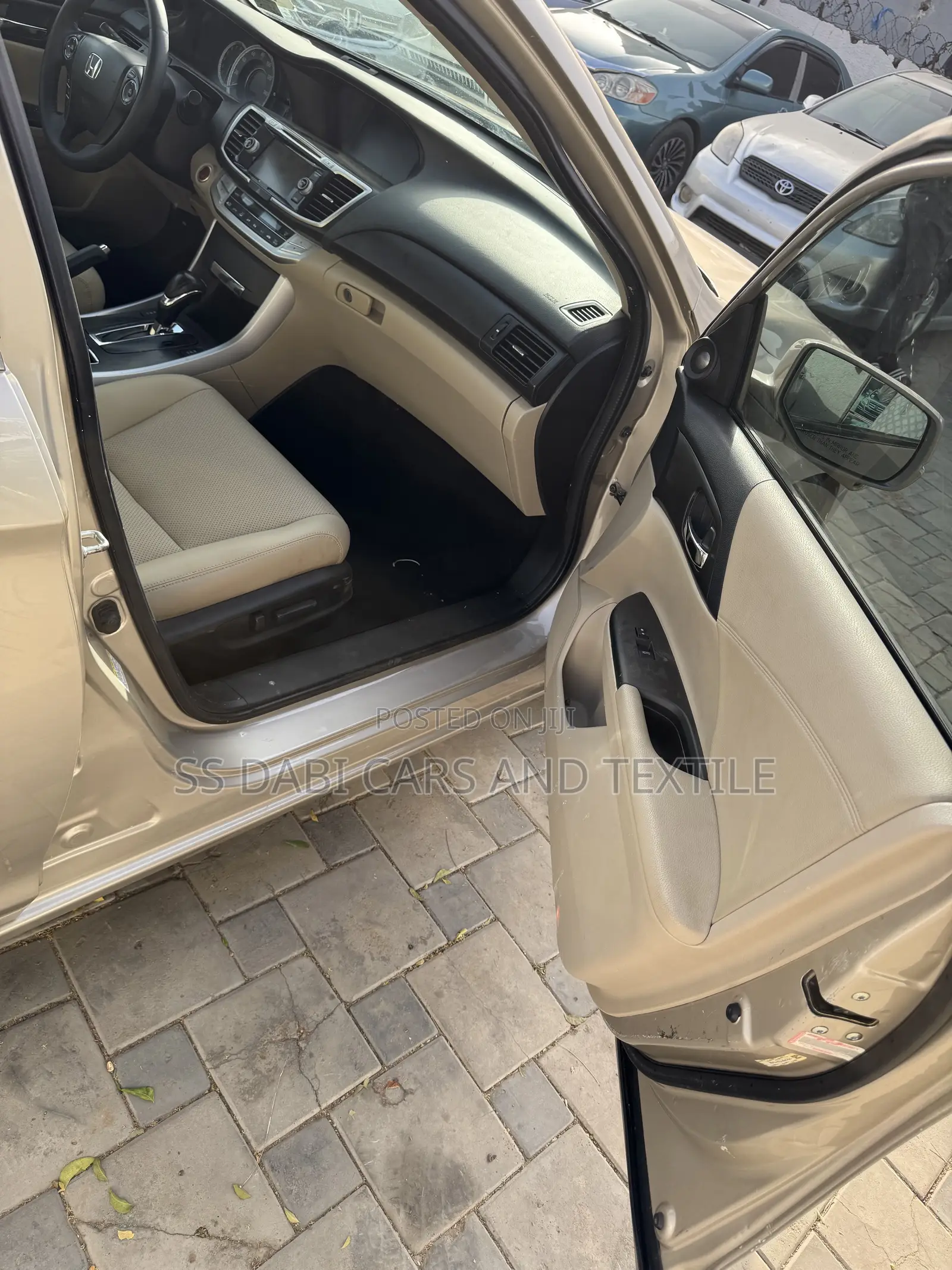 Honda Accord 2014 Gold