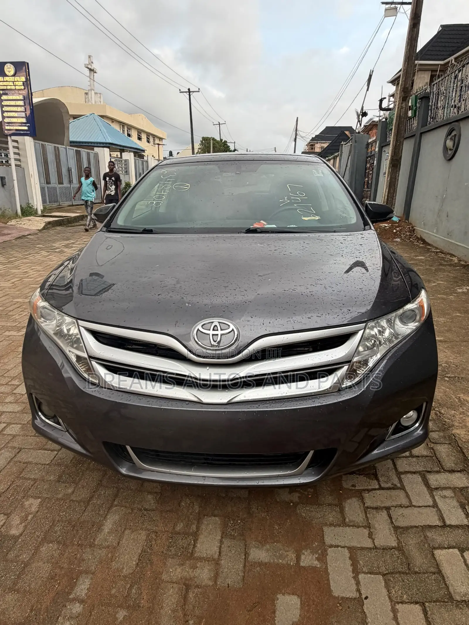 Toyota Venza XLE 2016 Gray