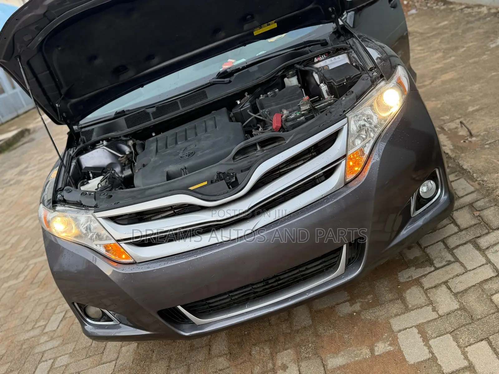 Toyota Venza XLE 2016 Gray