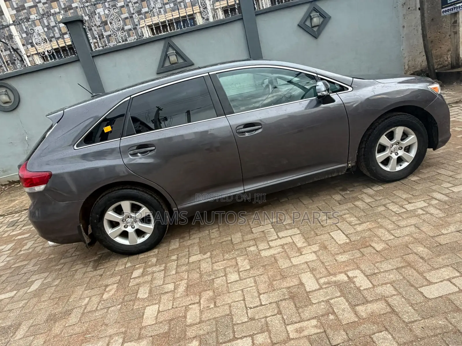 Toyota Venza XLE 2016 Gray