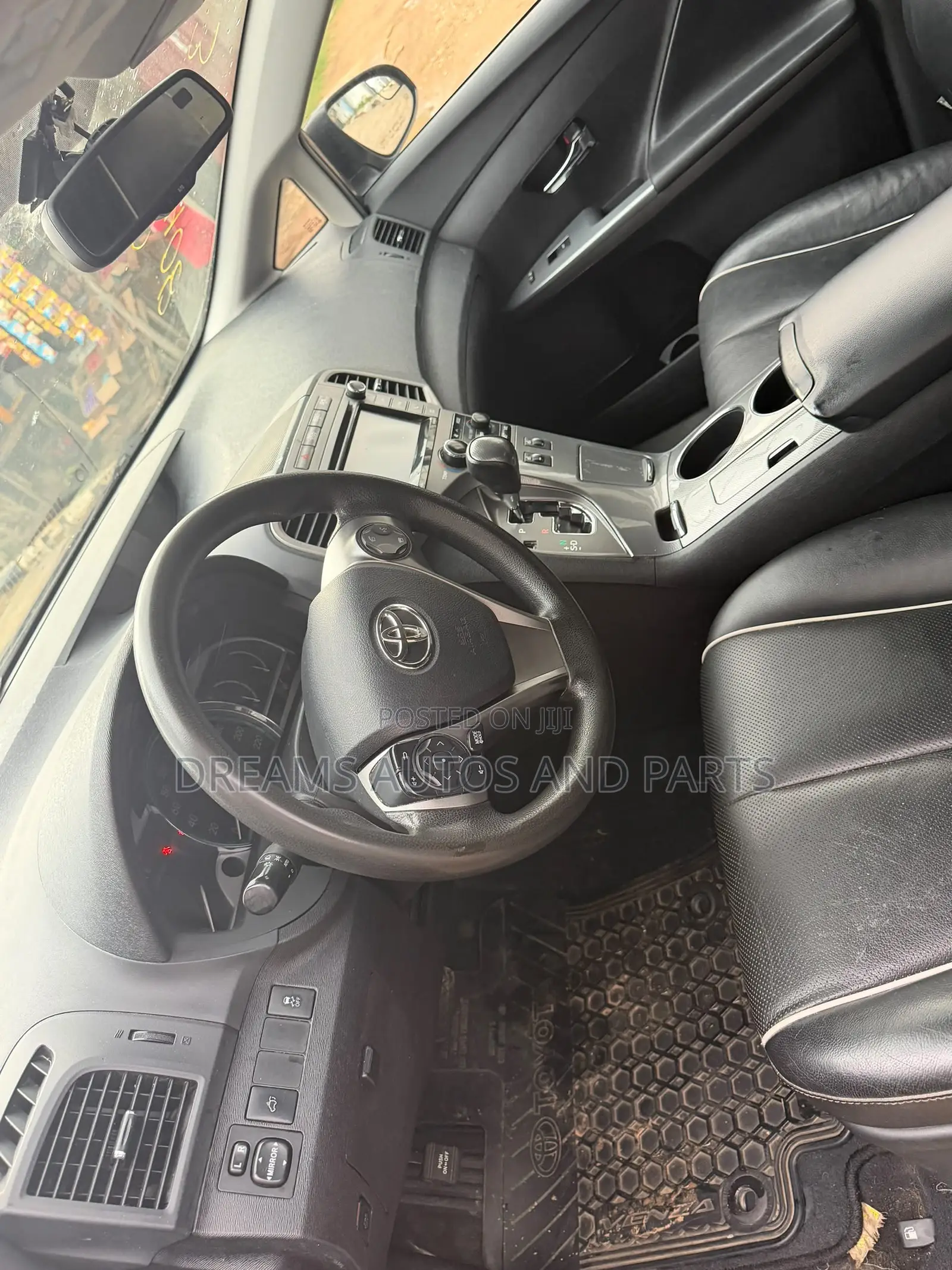 Toyota Venza XLE 2016 Gray
